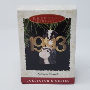 1993 Hallmark Fabulous Decade Handcrafted Keepsake Holiday Christmas Ornament.